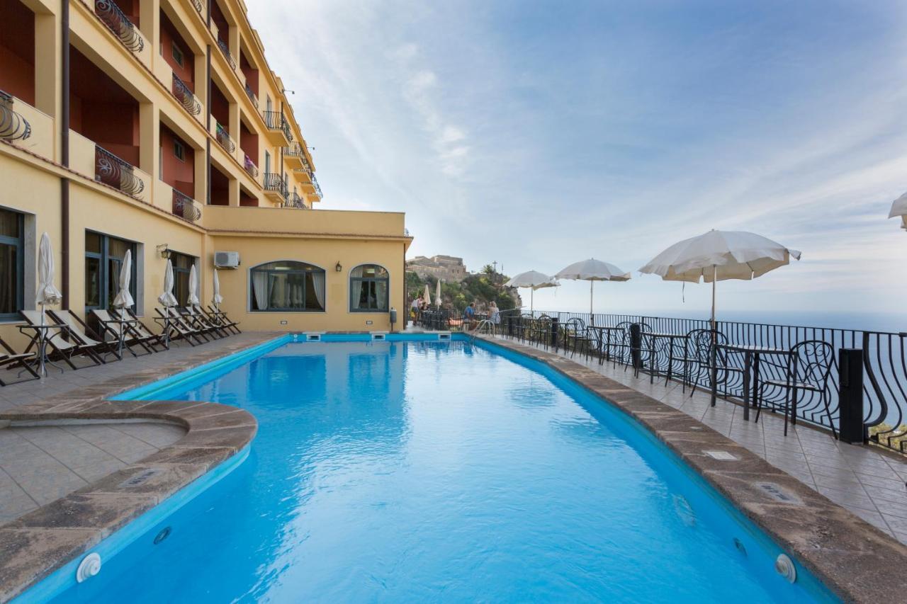 Hotel Sole Castello (Adults Only) Таормина Екстериор снимка